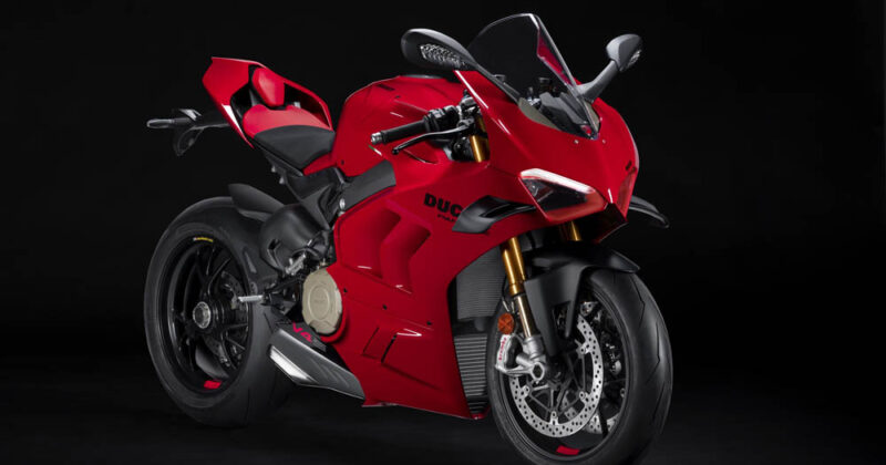 Ducati-Panigale-V4S-2023